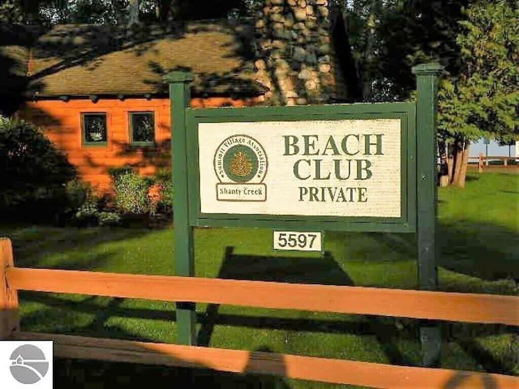 Shanty Creek, Condo, Golf ,Sleeps 4, Pets Welcome! Bellaire Zewnętrze zdjęcie